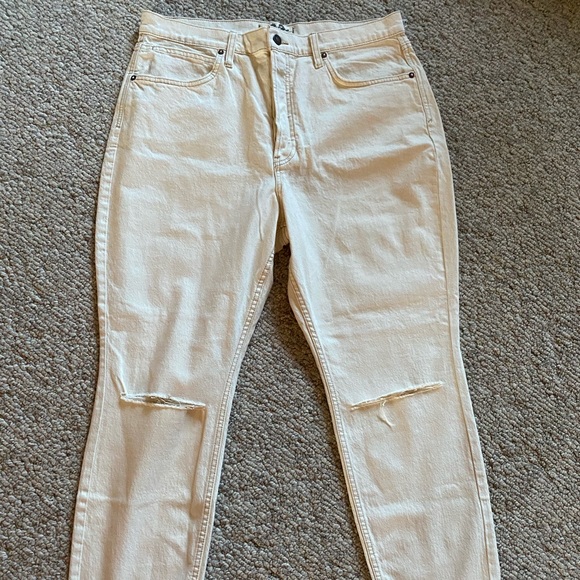 NWOT Free People curvy size 33 distressed raw hem - Picture 1 of 7